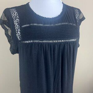 Daniel Rainn Cap Sleeve Blouse Size M Black, Lattice and Detail Lace